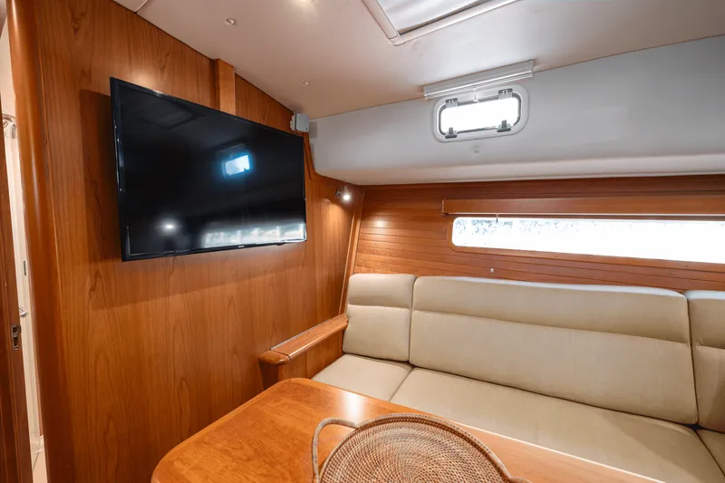 Slide: The Image of MJM 53 Z 2022 - 26