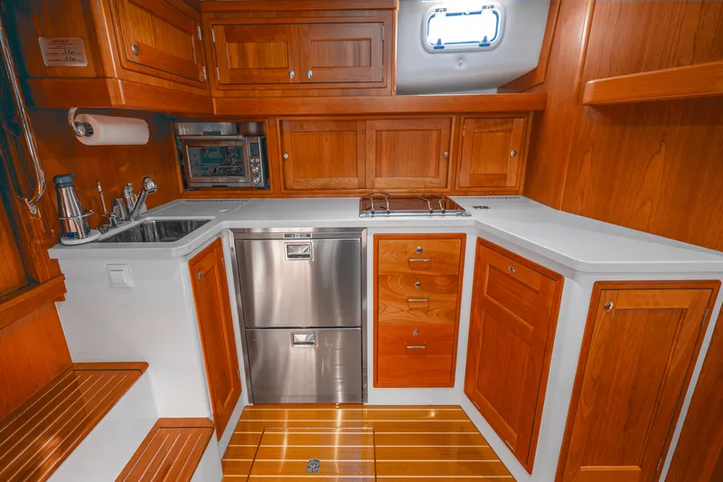 Slide: The Image of MJM 53 Z 2022 - 28