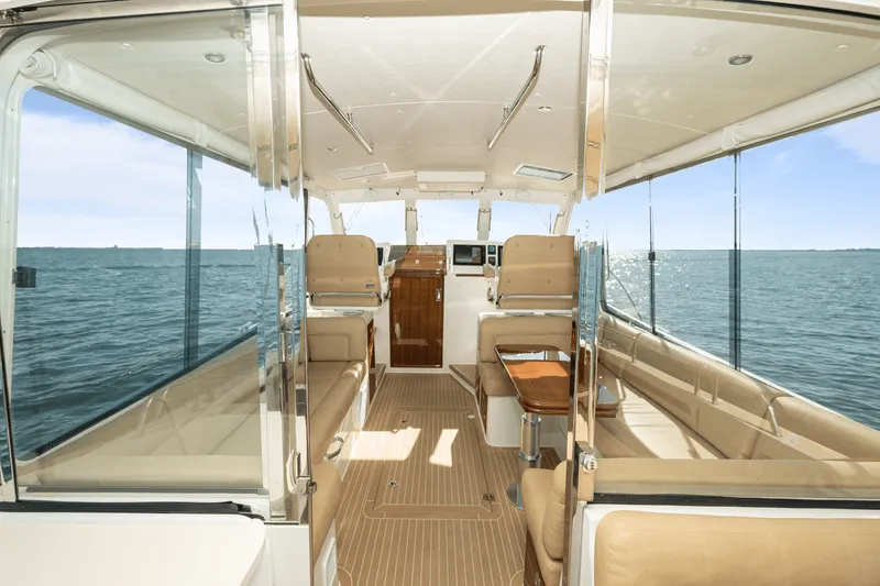 Slide: The Image of MJM 53 Z 2022 - 66