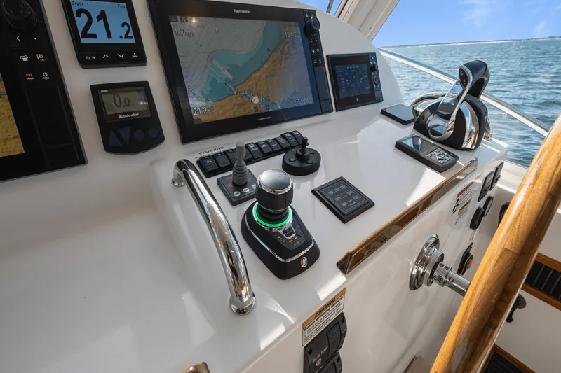 Slide: The Image of MJM 53 Z 2022 - 85