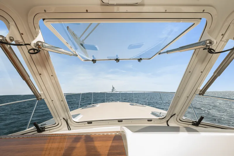 Slide: The Image of MJM 53 Z 2022 - 86