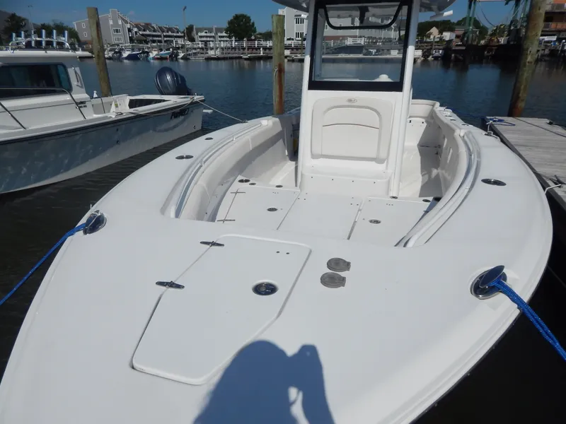 Slide: The Image of Sea Hunt Ultra 275 2020 - 6
