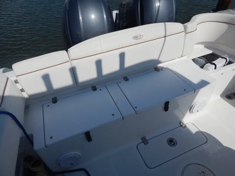 Slide: The Image of Sea Hunt Ultra 275 2020 - 27