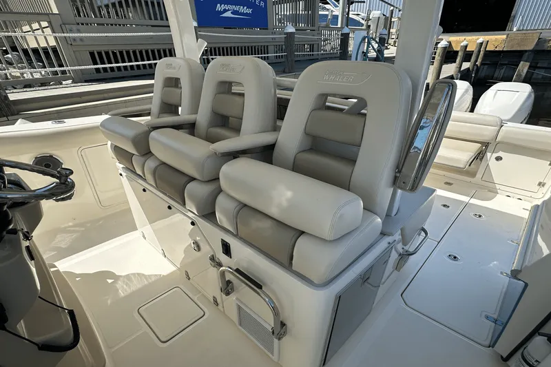 Slide: The Image of Boston Whaler 380 OUTRAGE 2019 - 32