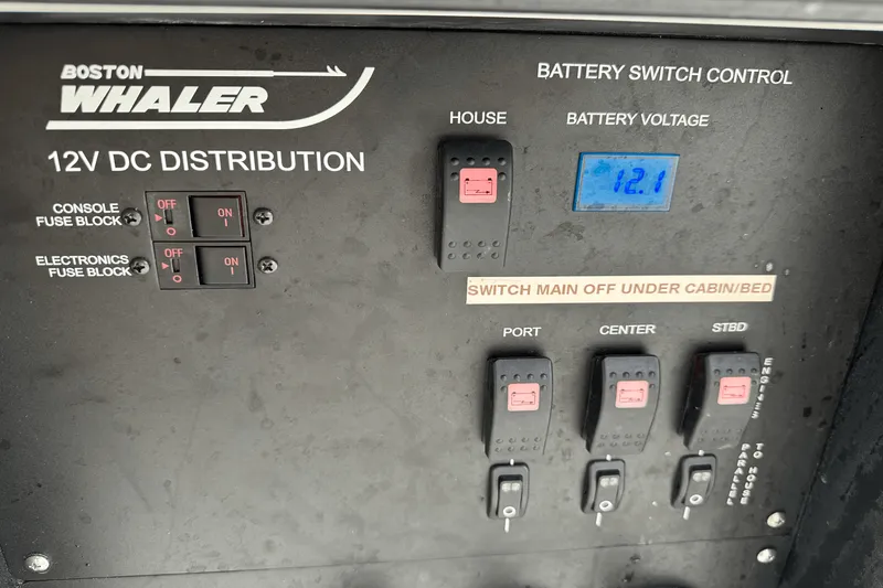 Slide: The Image of Boston Whaler 380 OUTRAGE 2019 - 57