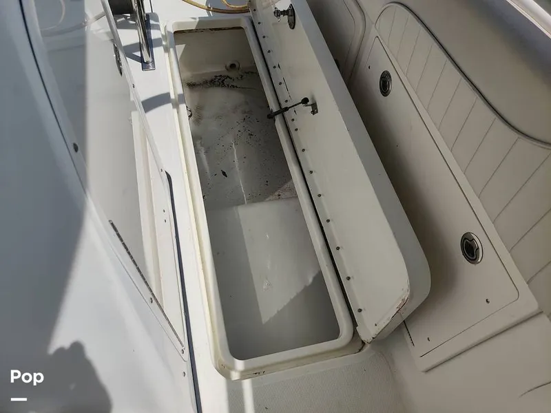 Slide: The Image of Hydra-Sports 3300 VX Vector Express 2005 - 10962314