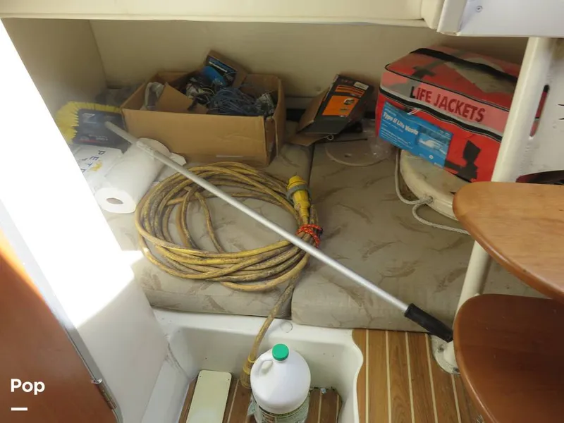 Slide: The Image of Hydra-Sports 3300 VX Vector Express 2005 - 10962138