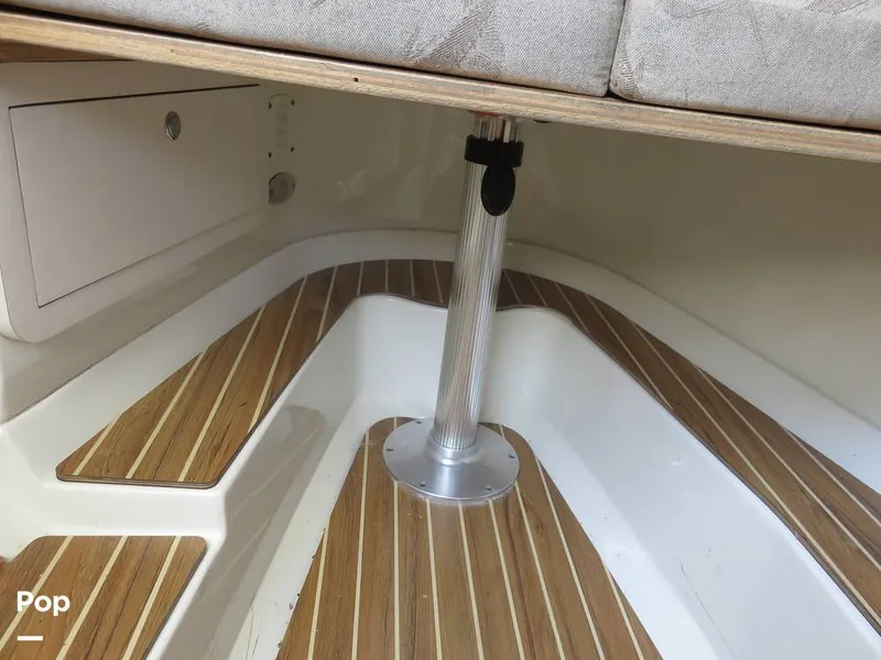 Slide: The Image of Hydra-Sports 3300 VX Vector Express 2005 - 10962149