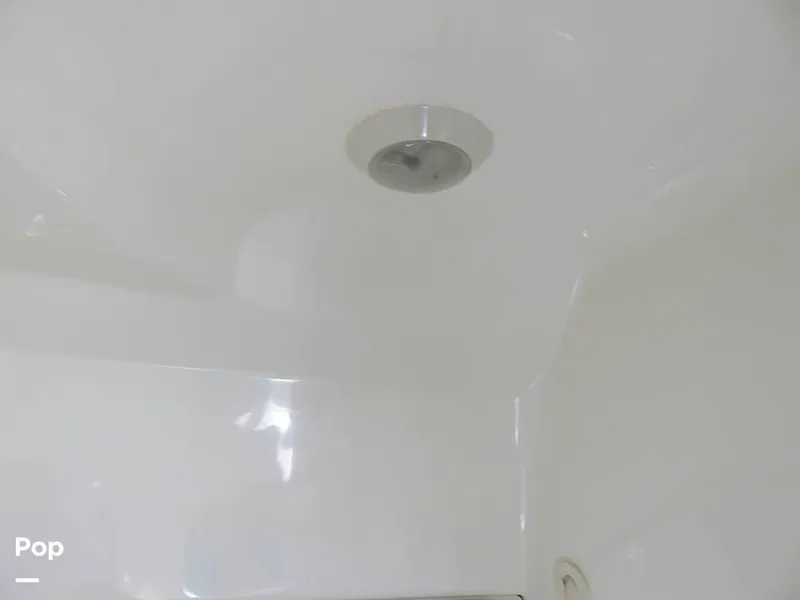 Slide: The Image of Hydra-Sports 3300 VX Vector Express 2005 - 10962164