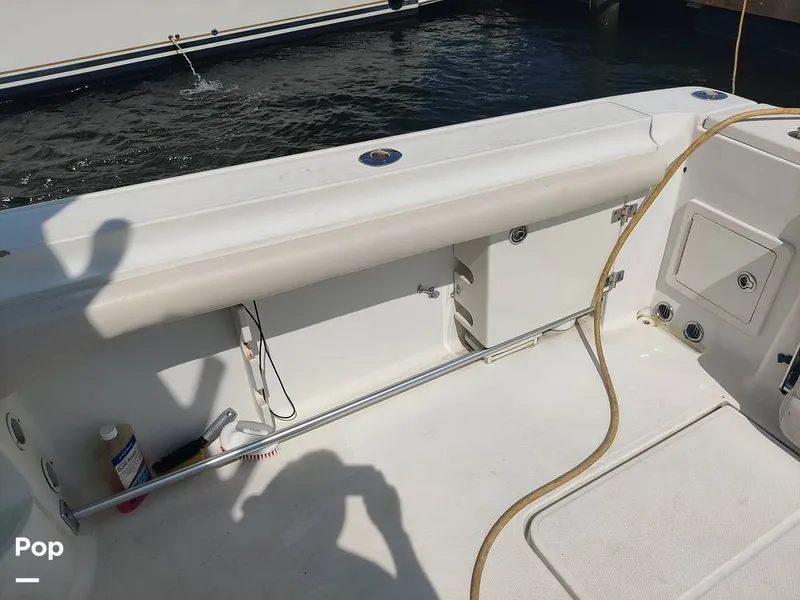 Slide: The Image of Hydra-Sports 3300 VX Vector Express 2005 - 10962180