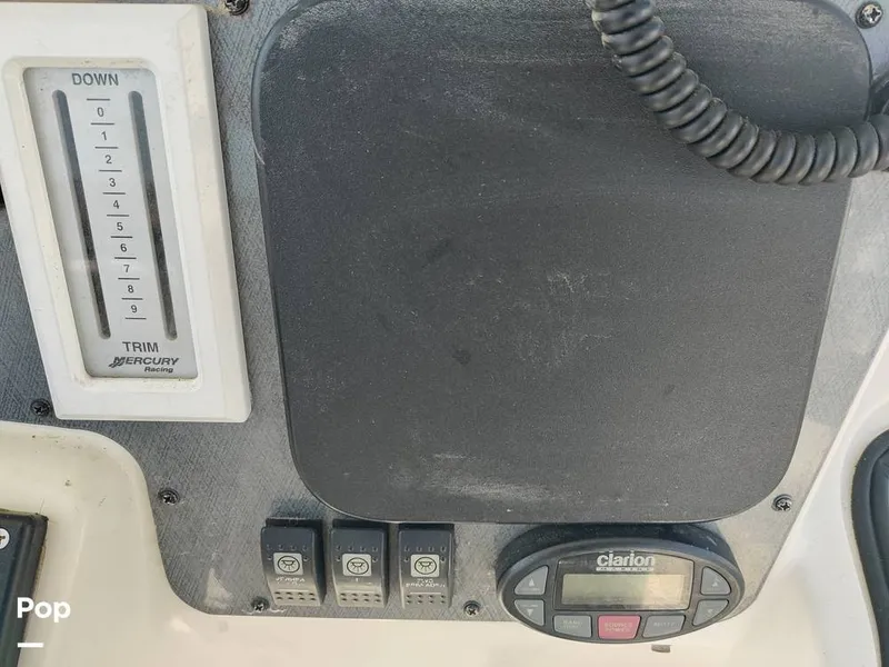 Slide: The Image of Hydra-Sports 3300 VX Vector Express 2005 - 10962194