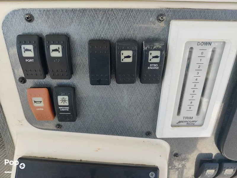 Slide: The Image of Hydra-Sports 3300 VX Vector Express 2005 - 10962198