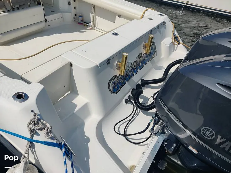 Slide: The Image of Hydra-Sports 3300 VX Vector Express 2005 - 10962204