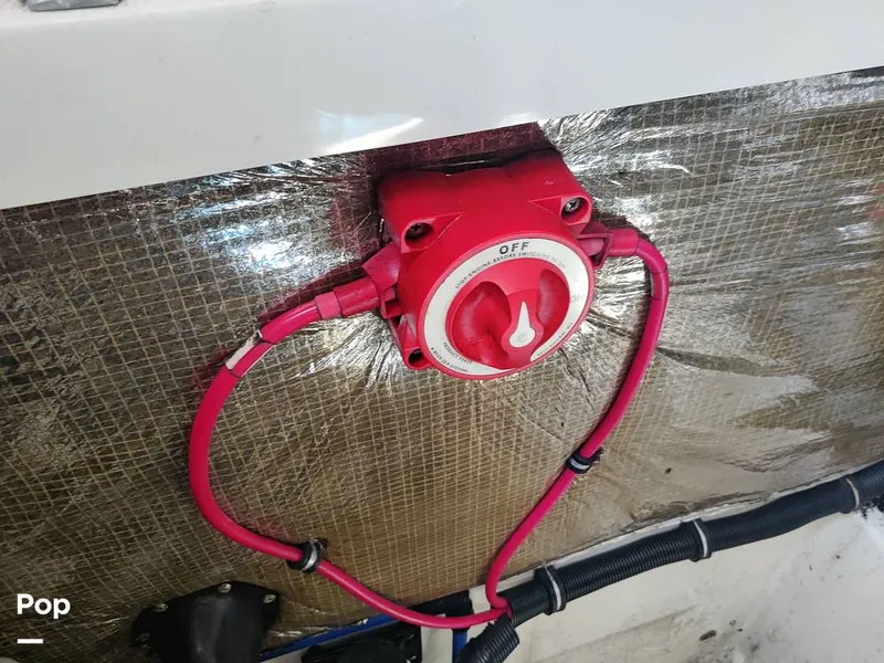 Slide: The Image of Hydra-Sports 3300 VX Vector Express 2005 - 10962266