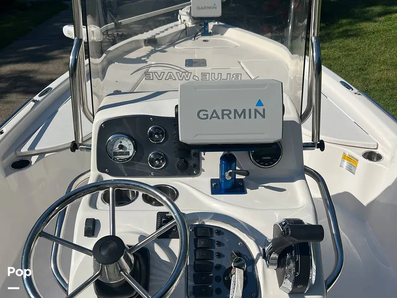 Slide: The Image of Blue Wave Pure Bay 2000 2015 - 12793791