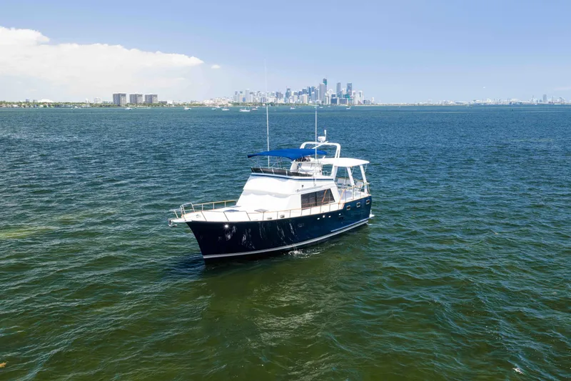 Slide: The Image of Sea Ranger 45 Sundeck 1983 - 17