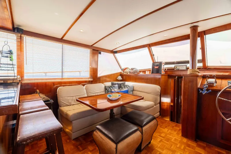 Slide: The Image of Sea Ranger 45 Sundeck 1983 - 45