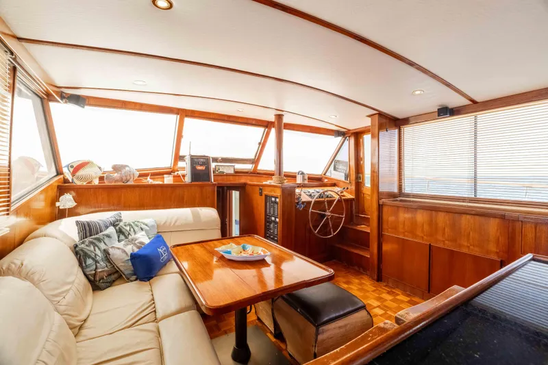 Slide: The Image of Sea Ranger 45 Sundeck 1983 - 44
