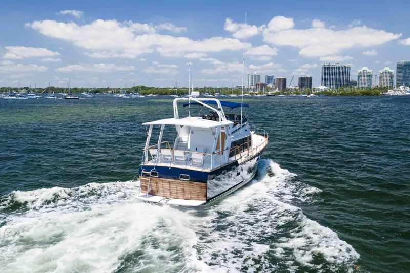 Slide: The Image of Sea Ranger 45 Sundeck 1983 - 16