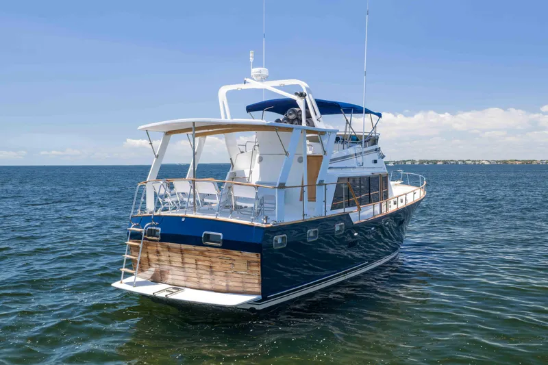 Slide: The Image of Sea Ranger 45 Sundeck 1983 - 7