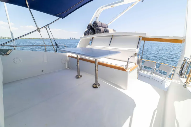 Slide: The Image of Sea Ranger 45 Sundeck 1983 - 20