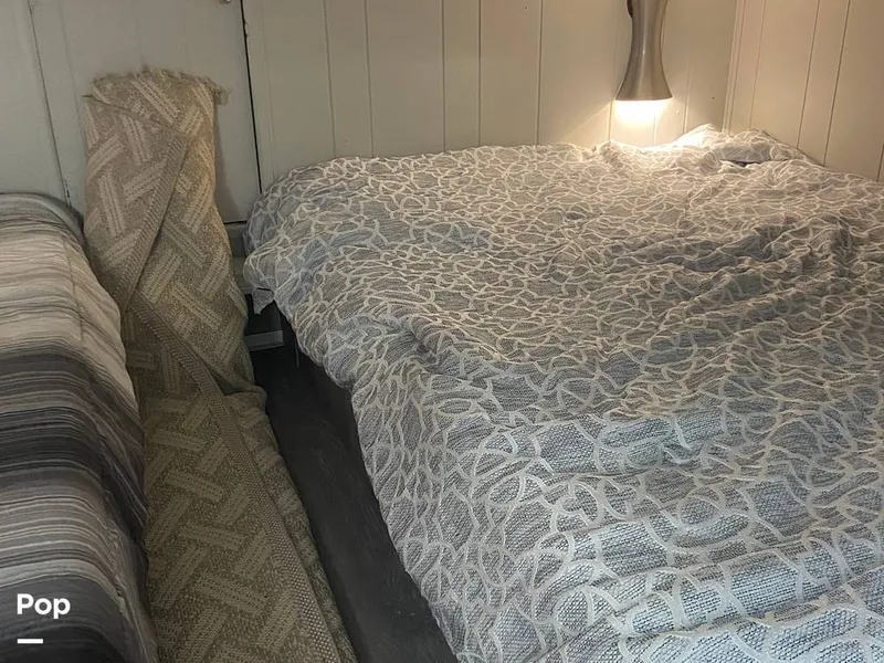 Slide: The Image of Gibson 44 1987 - 15885848