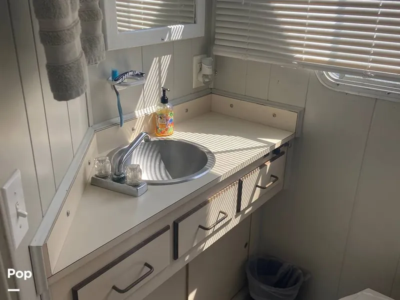 Slide: The Image of Gibson 44 1987 - 15885839