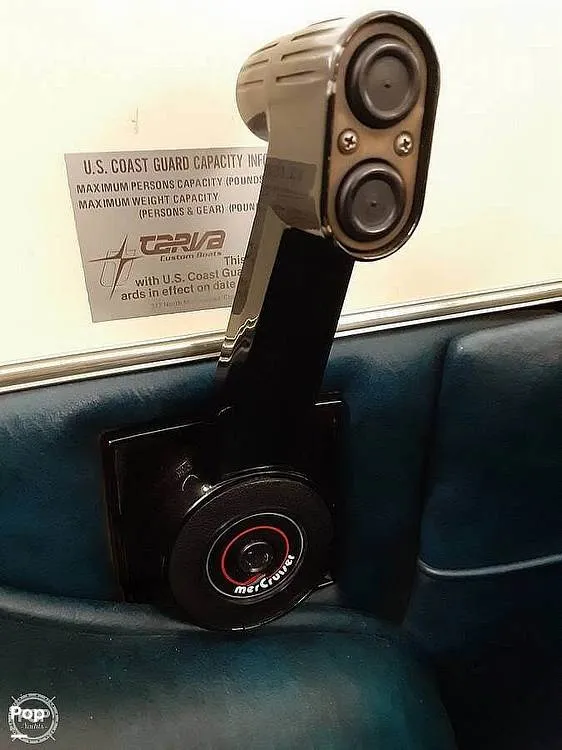 Slide: The Image of Tarva Cruiser Deluxe 21 1980 - 10924646