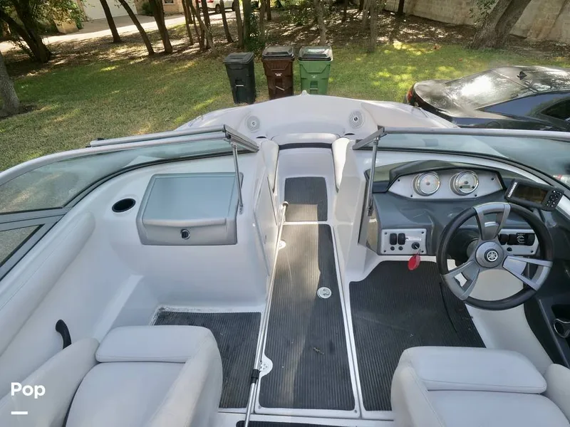 Slide: The Image of Yamaha SX190 2014 - 11052100