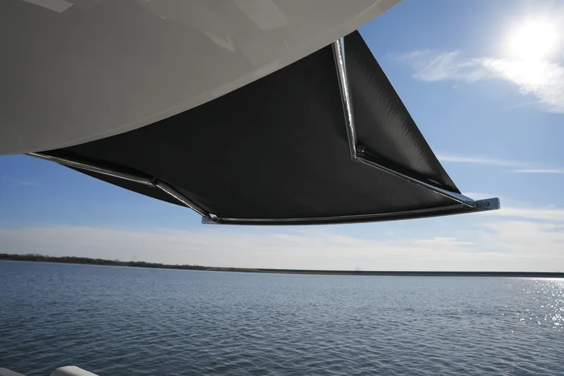 Slide: The Image of Cruisers Yachts 42 GLS 2025 - 19