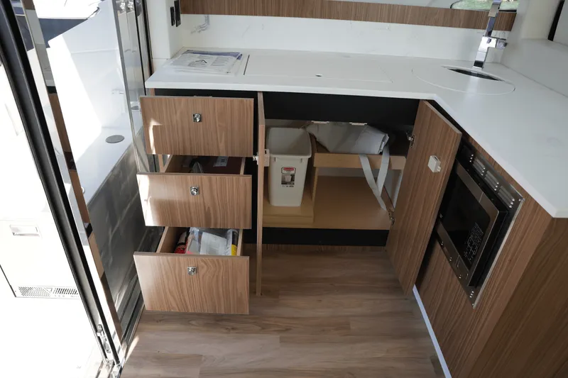 Slide: The Image of Cruisers Yachts 46 Cantius 2025 - 21