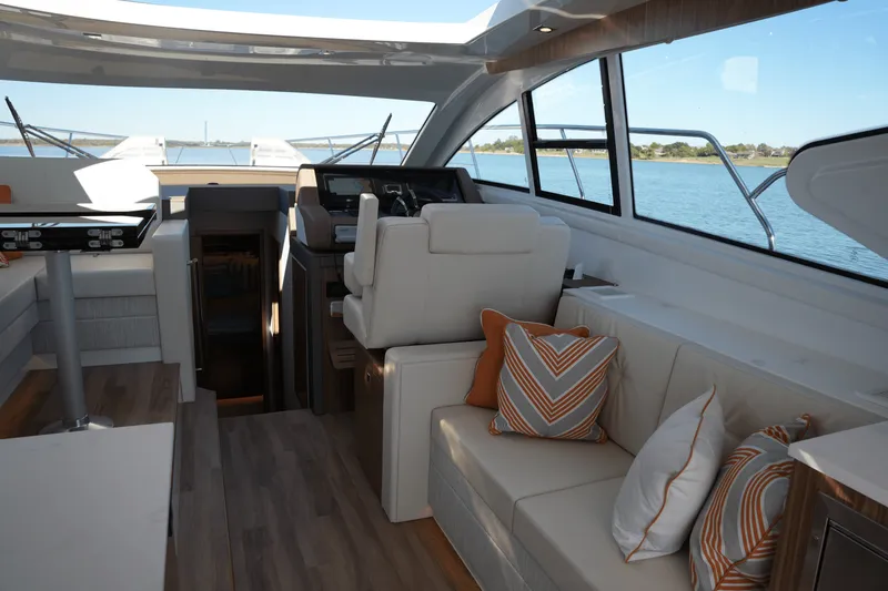 Slide: The Image of Cruisers Yachts 46 Cantius 2025 - 33