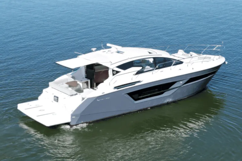 Slide: The Image of Cruisers Yachts 46 Cantius 2025 - 4