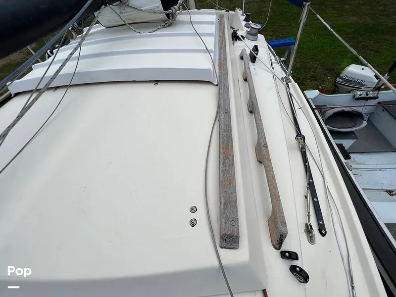 Slide: The Image of Amer Spirit 23 1978 - 11013662