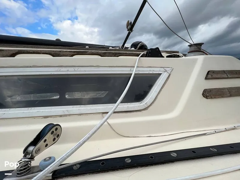 Slide: The Image of Amer Spirit 23 1978 - 11013888