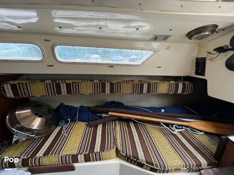 Slide: The Image of Amer Spirit 23 1978 - 11013913