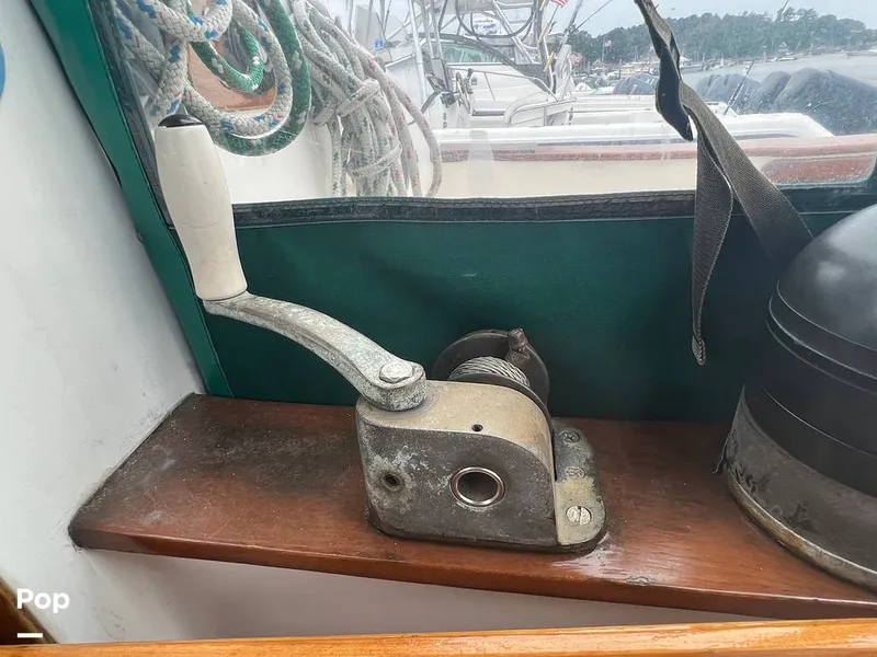 Slide: The Image of AC Cat 30 1980 - 10970156