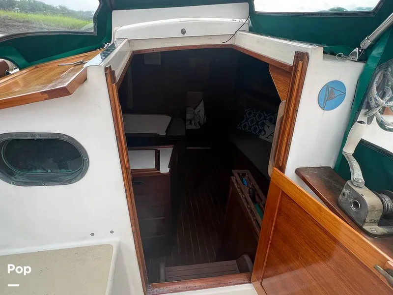 Slide: The Image of AC Cat 30 1980 - 10970137