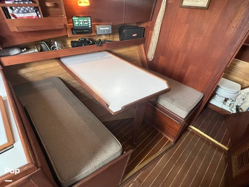 Slide: The Image of Dinette Sleeper - 10970022