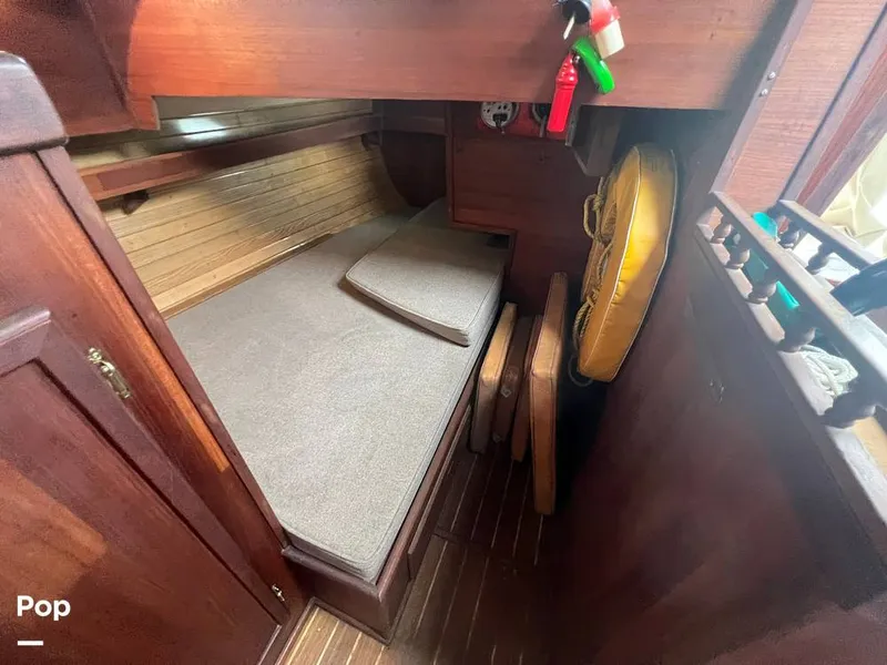 Slide: The Image of Bunk - 10970075