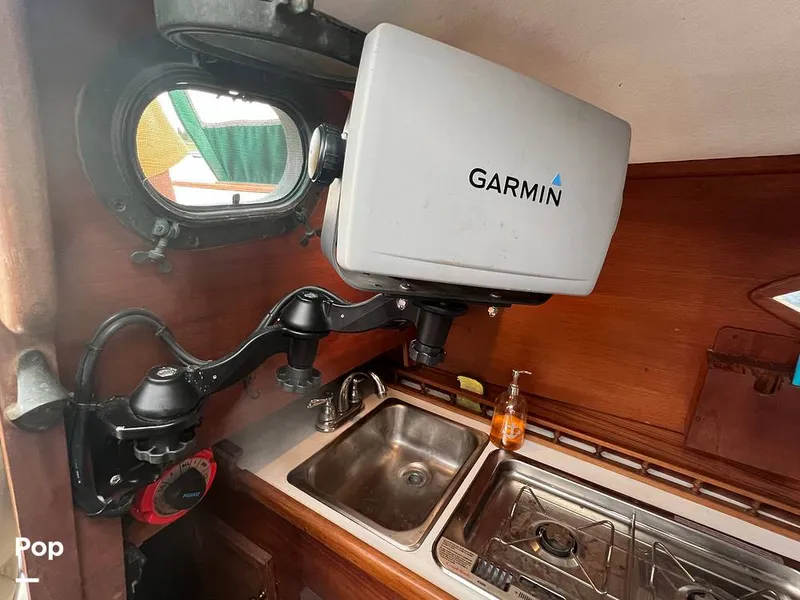 Slide: The Image of GPS / Plotter - 10969928