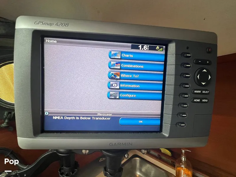 Slide: The Image of GPS / Plotter - 10969935