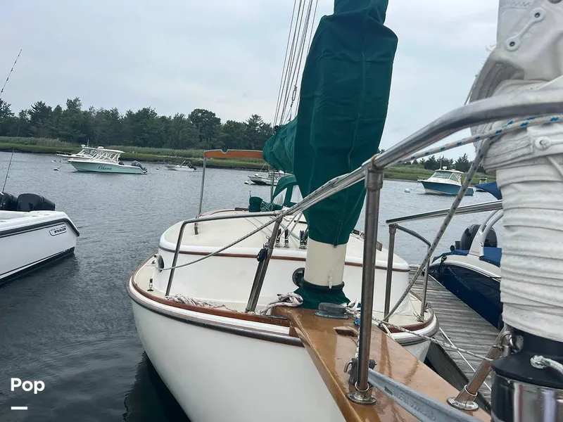 Slide: The Image of Roller Furling Jib - 10970438