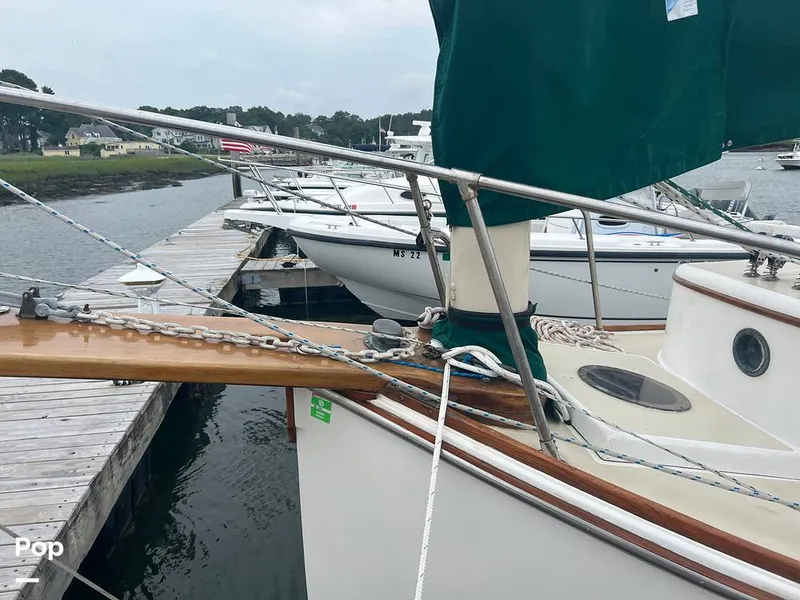 Slide: The Image of AC Cat 30 1980 - 10970389