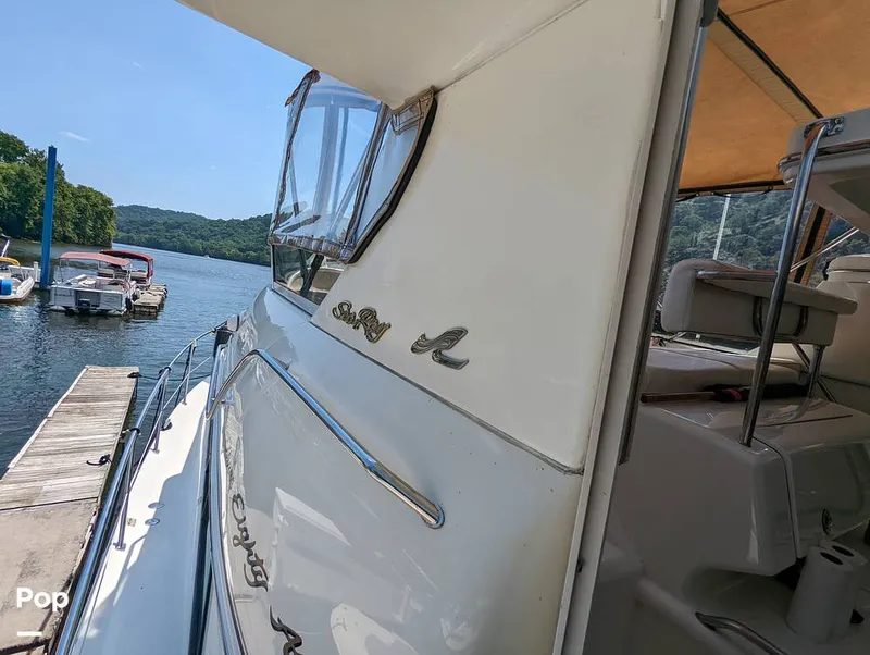 Slide: The Image of Sea Ray 380AC 2001 - 10959117