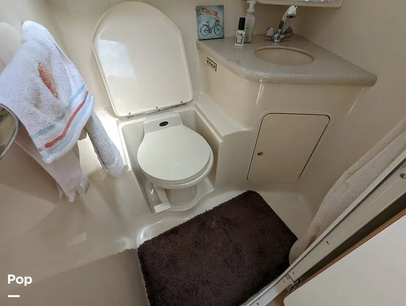 Slide: The Image of Sea Ray 380AC 2001 - 10959166