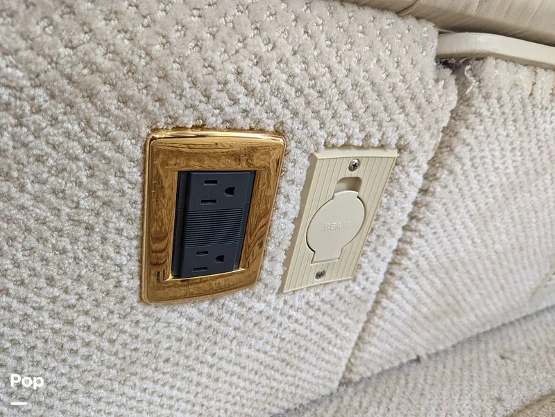 Slide: The Image of Sea Ray 380AC 2001 - 10959189