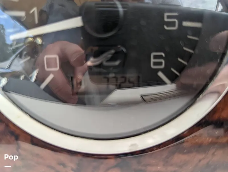 Slide: The Image of Port Engine Hours - 10963602