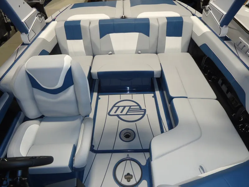 Slide: The Image of Malibu Boats 20 VTX 2026 - 2