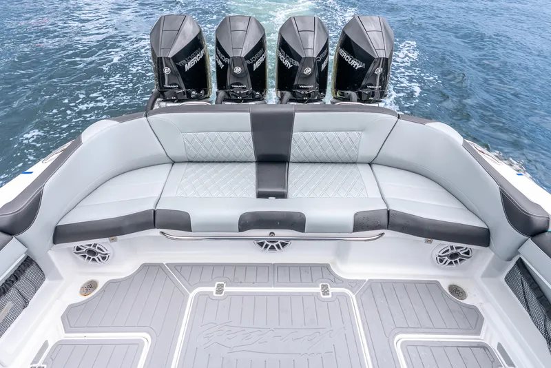 Slide: The Image of Nortech 390 Sport Center Console 2024 - 69